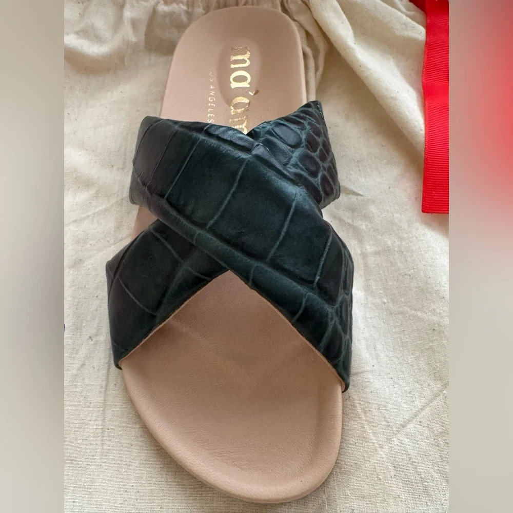 NIB Women’s Ma’am Size 6 Dolly Sandals in Forest